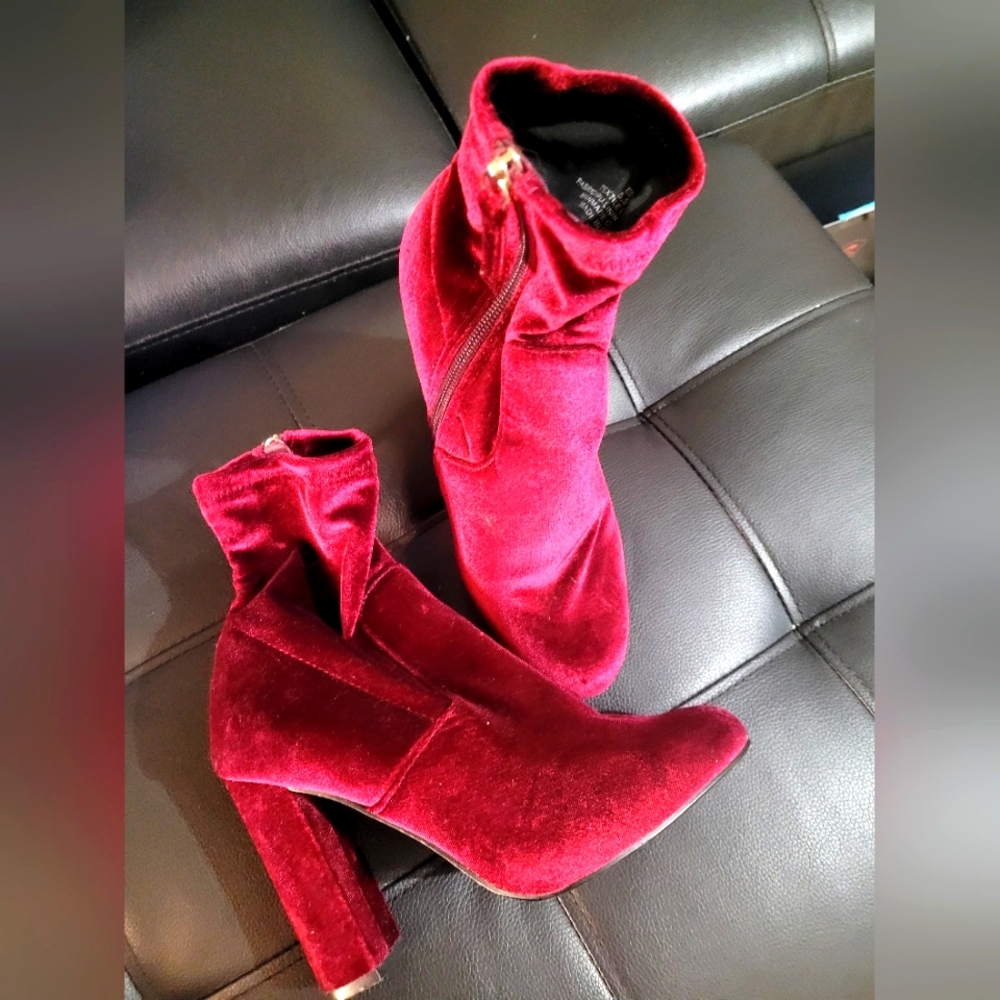 Steve Madden ankle boots